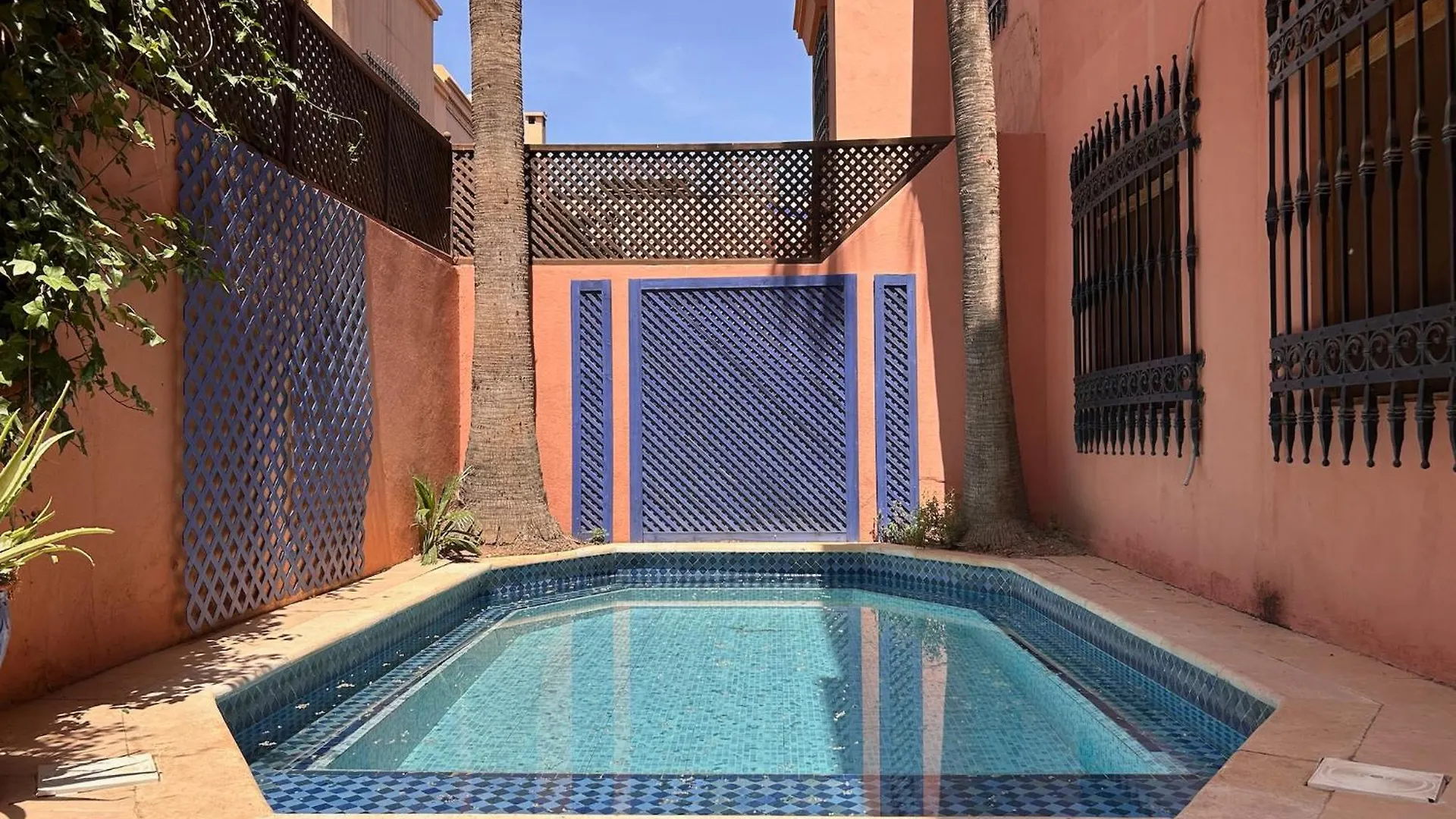 Villa Targa Piscine 10 Minutes Du Centre - Ark Realty Marrakesh