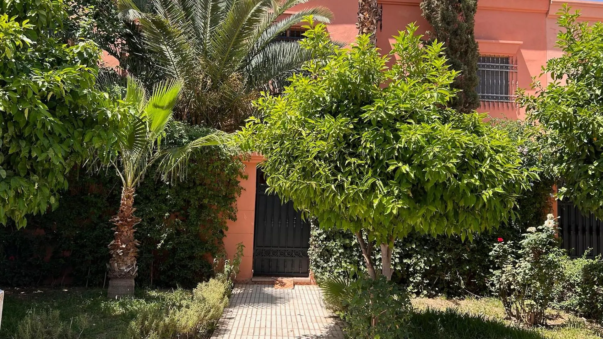 Villa Targa Piscine 10 Minutes Du Centre - Ark Realty Marrakesh